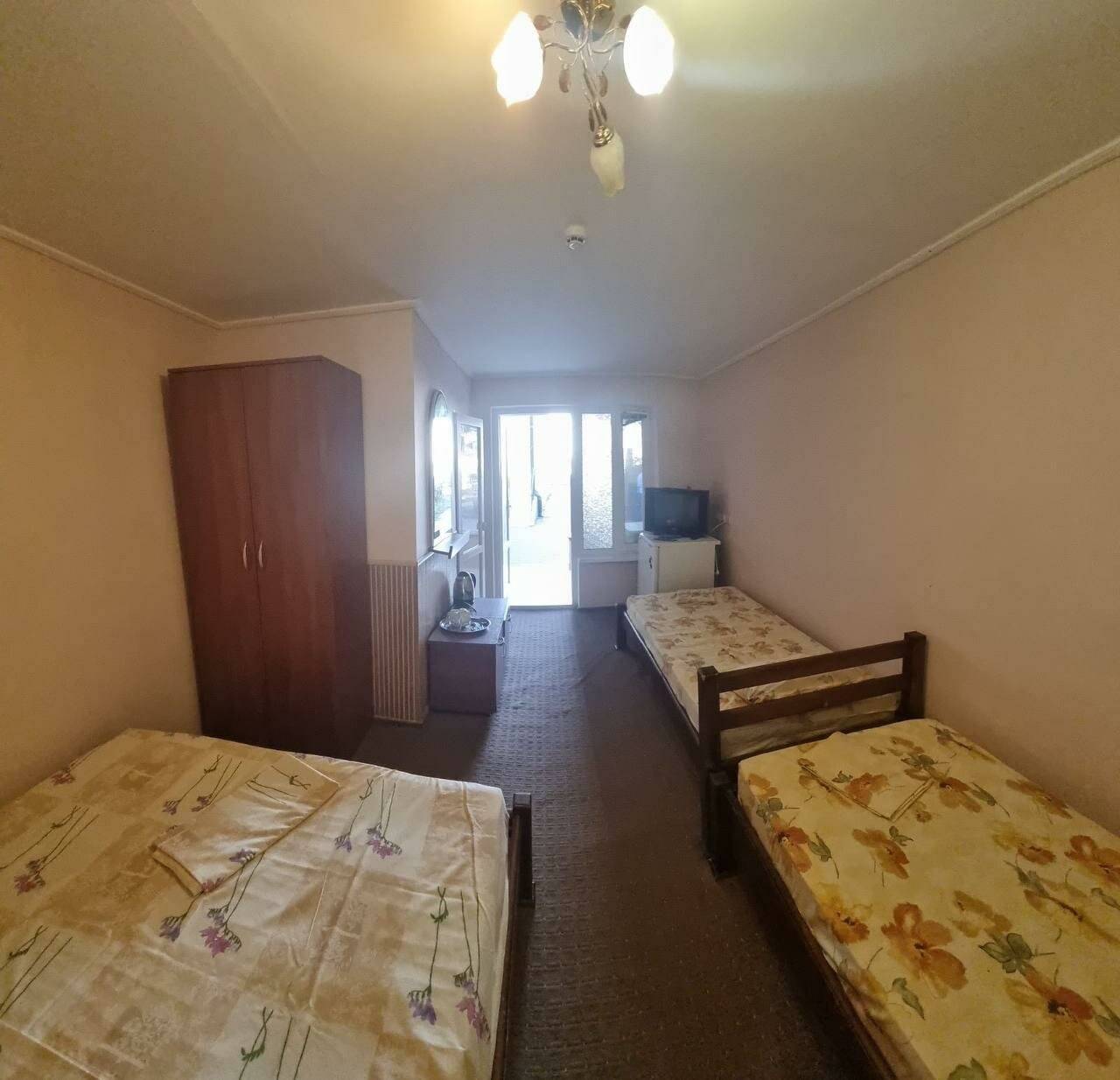 Фотографии номера 2-местный номер стандарт в Пансионате Прибой Мысовое